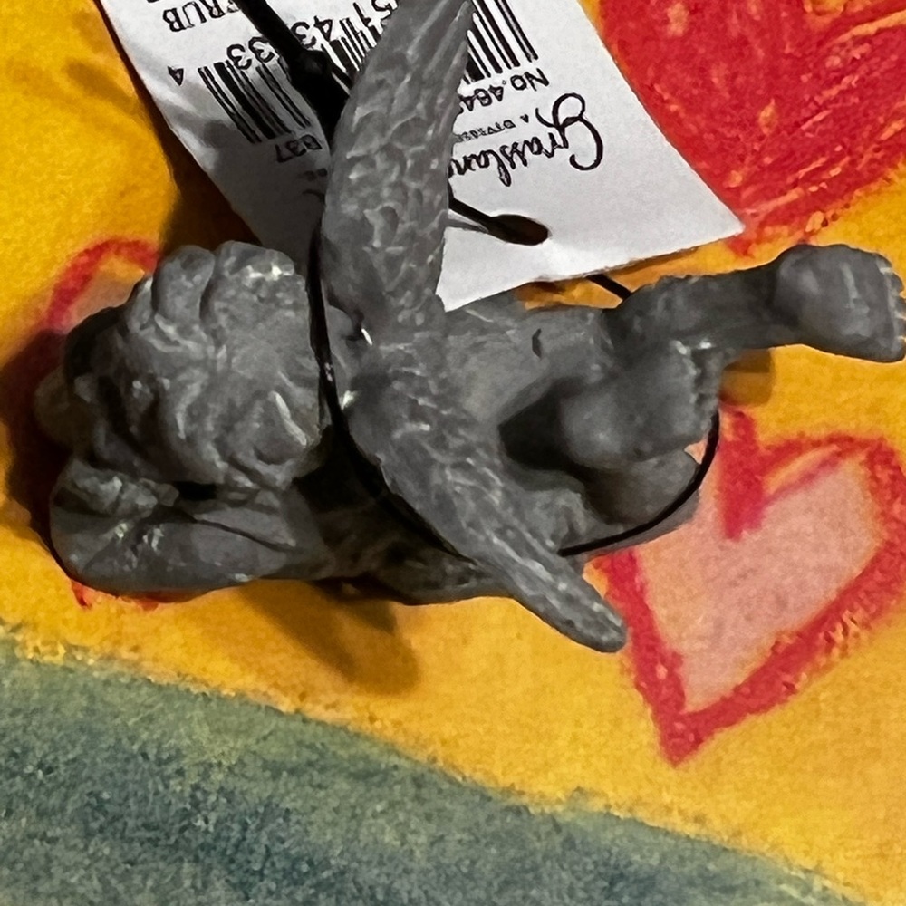 New Grasslands Road Mini 1” Laying Cherub Distressed - Picture 8 of 14